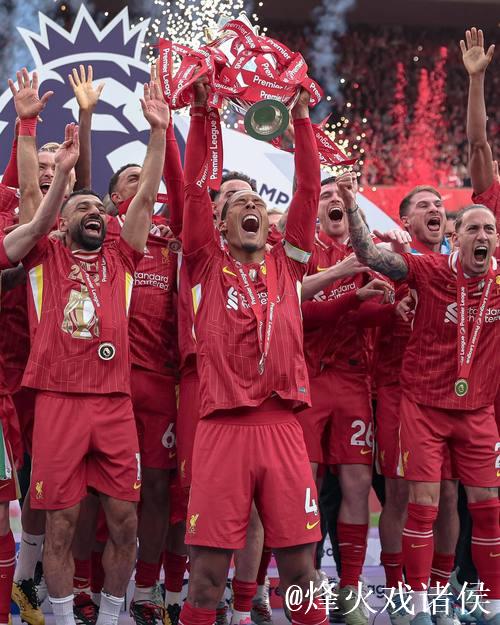 英超+欧冠第1!太强了!双冠王诞生,豪取10连胜 英超+欧冠第1!太强了!双冠王诞生,豪取10连胜