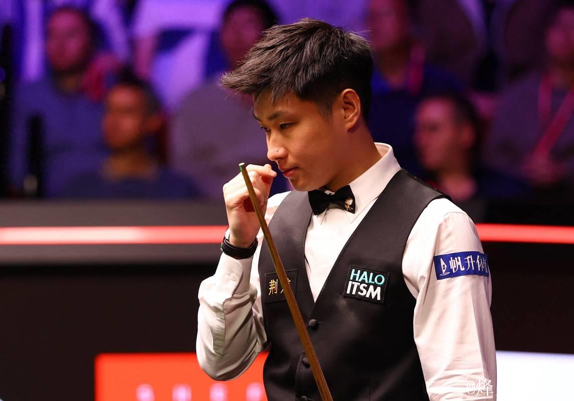 赵心童4-1战胜宾汉姆 顺利晋级斯诺克英国公开赛32强